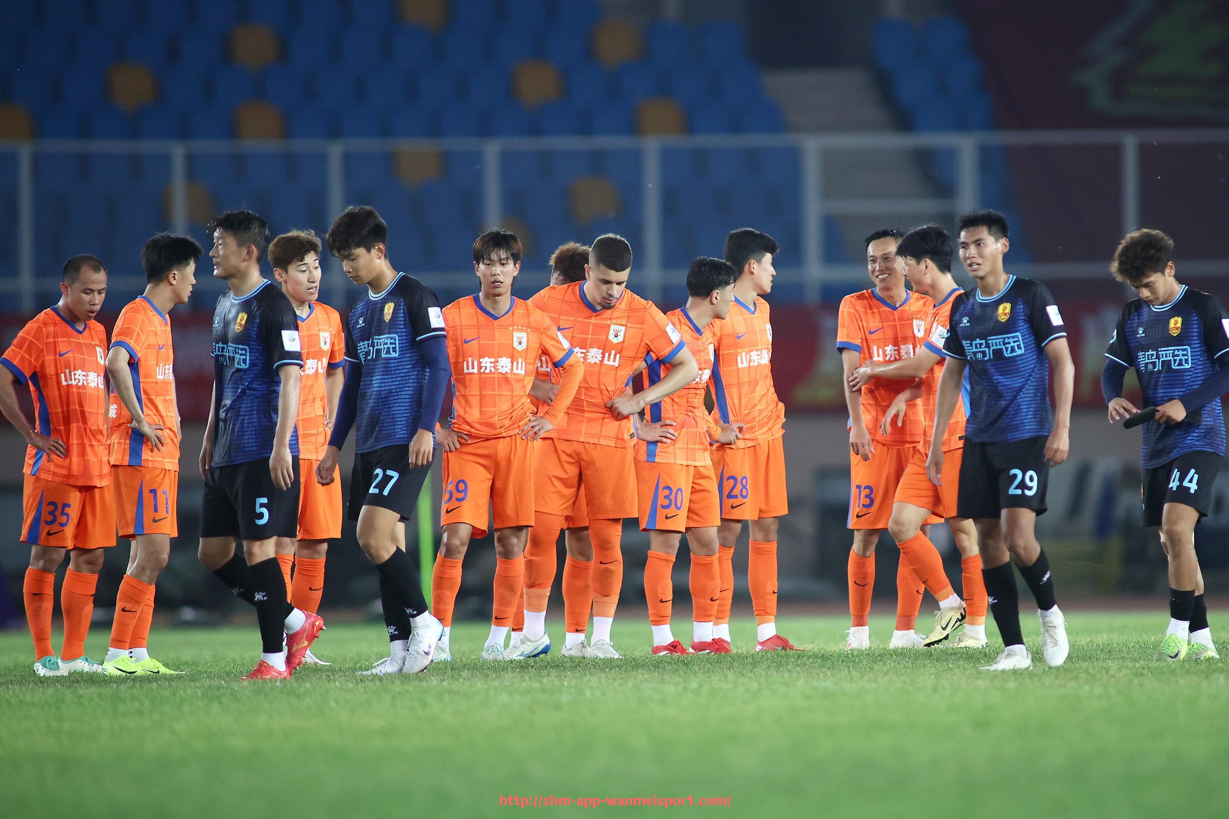 完美体育官方入口-英超联赛历史上第一次降级球队的故事与教训